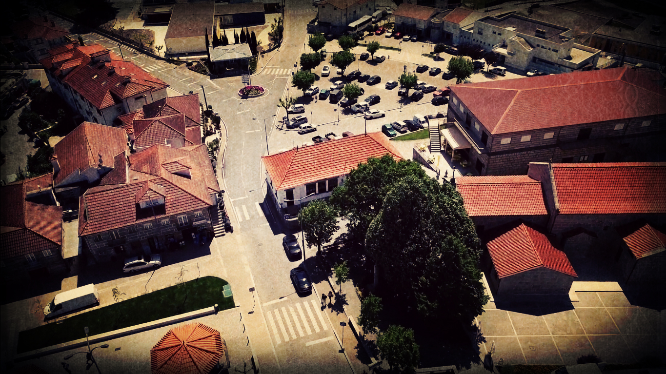 Imagem de referência relacionada a Rio de Moinhos, item descrito como povoação portuguesa sede da Freguesia de Rio de Moinhos, no Município de Abrantes