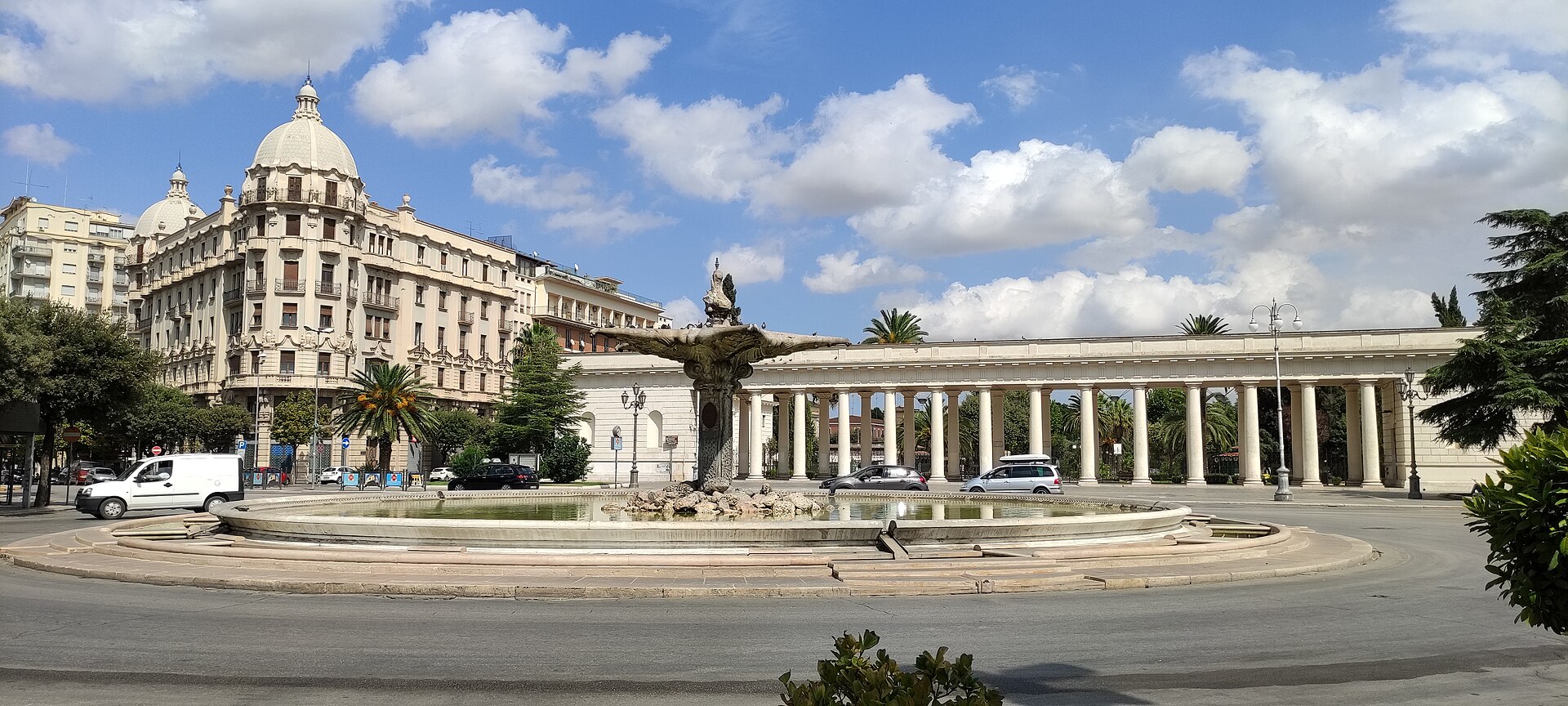 Imagem de referência relacionada a Foggia, item descrito como comuna italiana