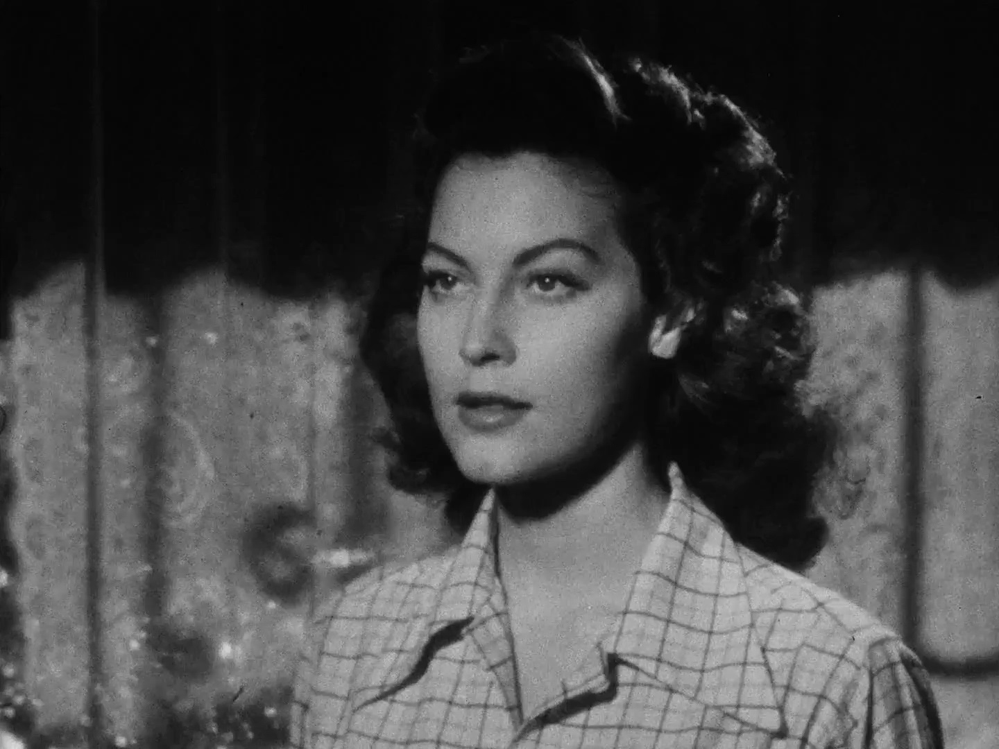 Imagem de referência relacionada a Os Assassinos, item descrito como filme de 1946 dirigido por Robert Siodmak