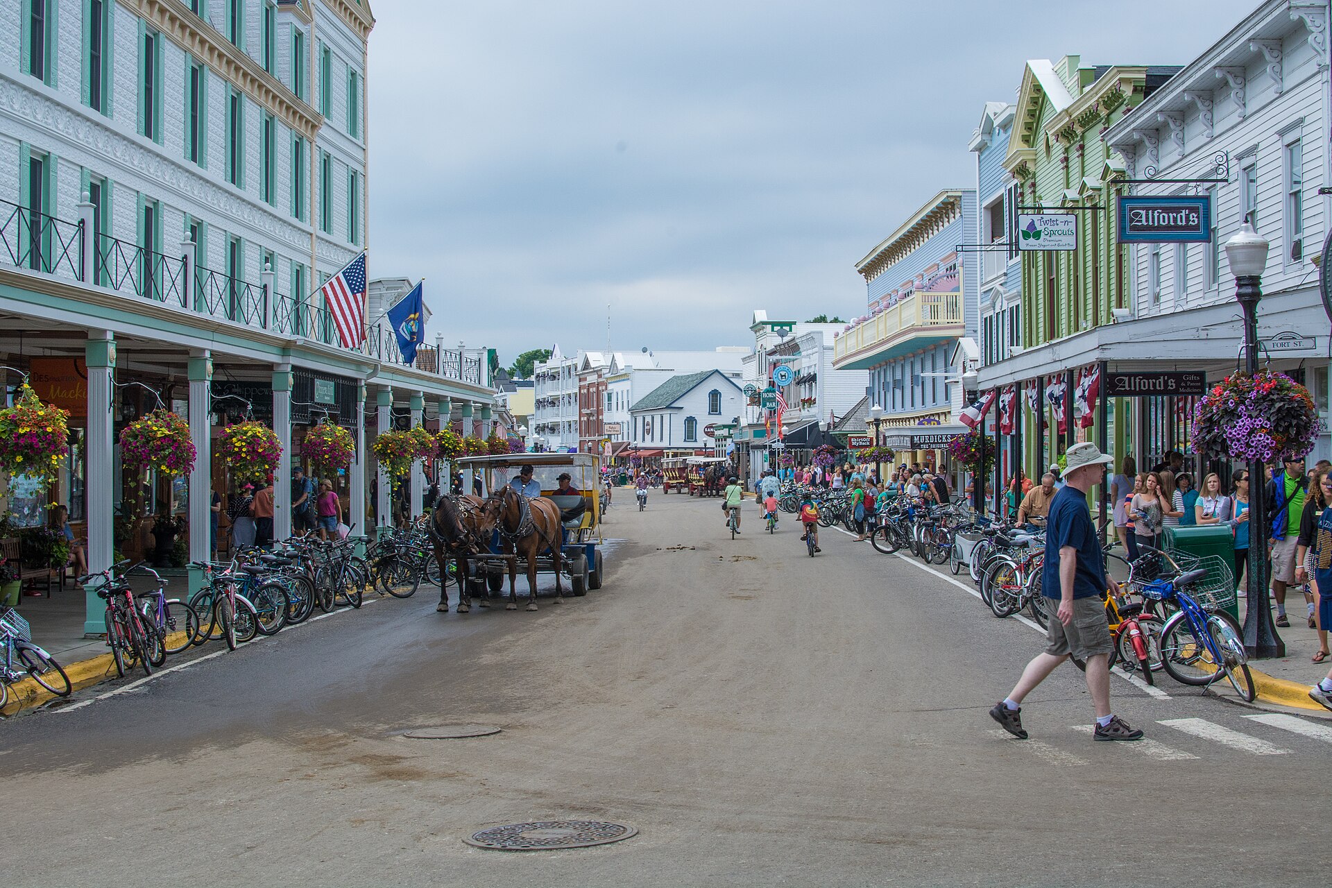 Imagem de referência relacionada a Mackinac Island, item descrito como registro de referência sobre Mackinac Island, organizado a partir de dados estruturados abertos