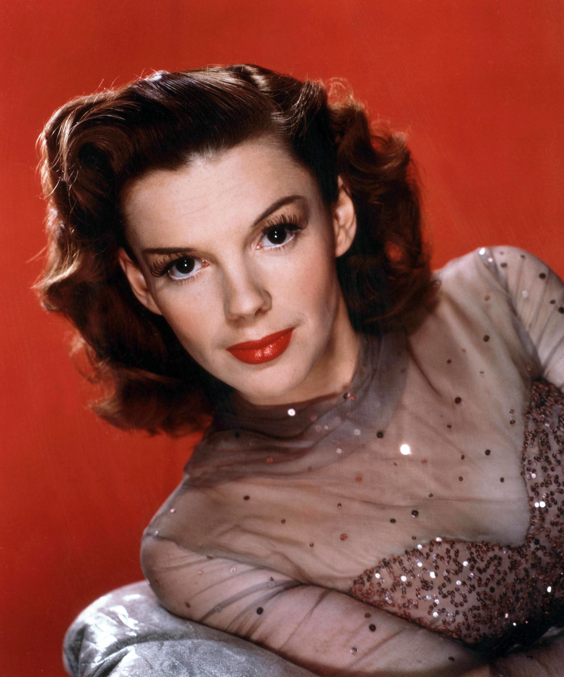 Imagem de referência relacionada a The Harvey Girls, item descrito como filme de 1946 dirigido por Robert Alton e George Sidney