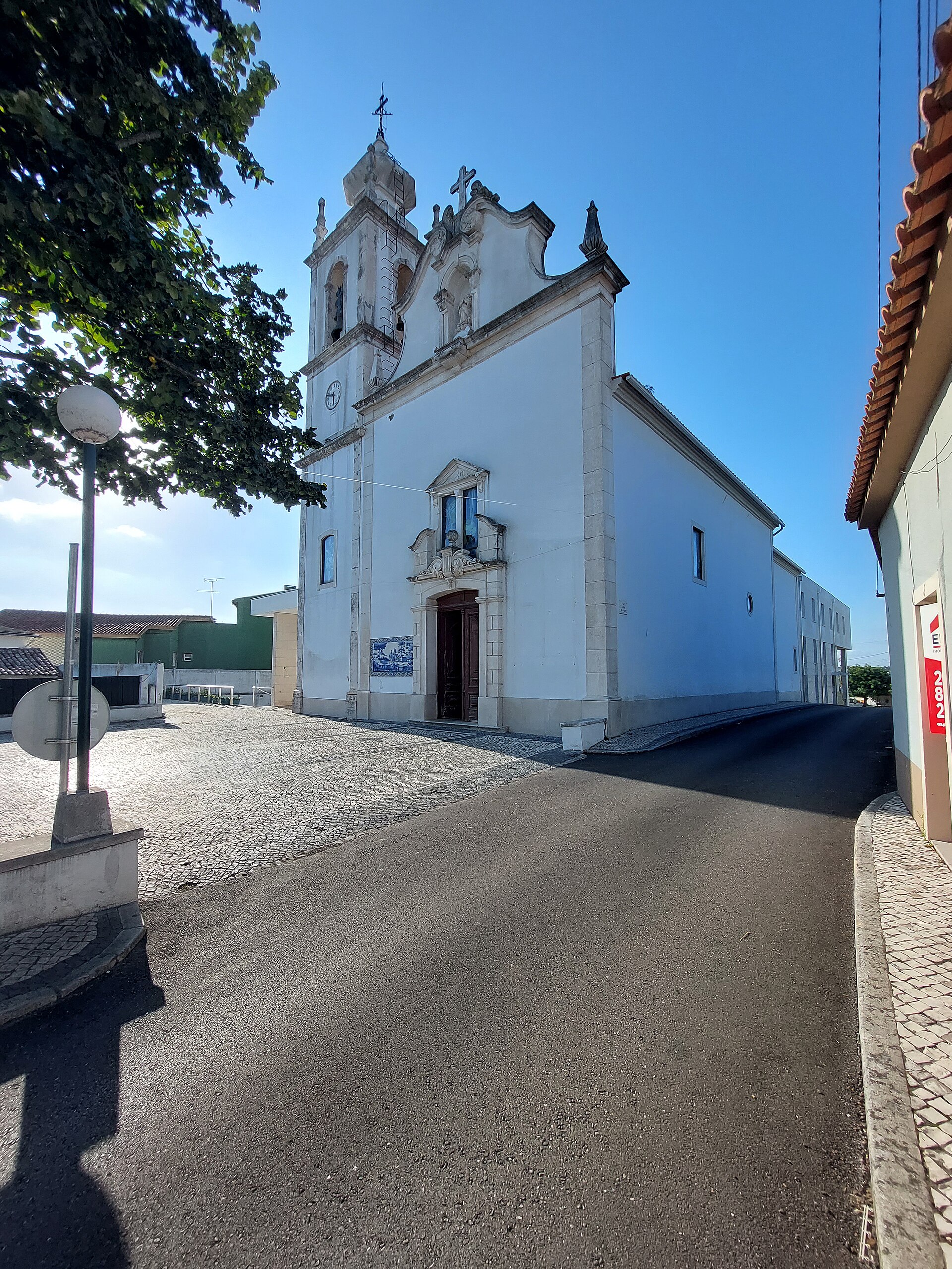 Imagem de referência relacionada a Pousos, item descrito como povoação portuguesa do Município de Leiria